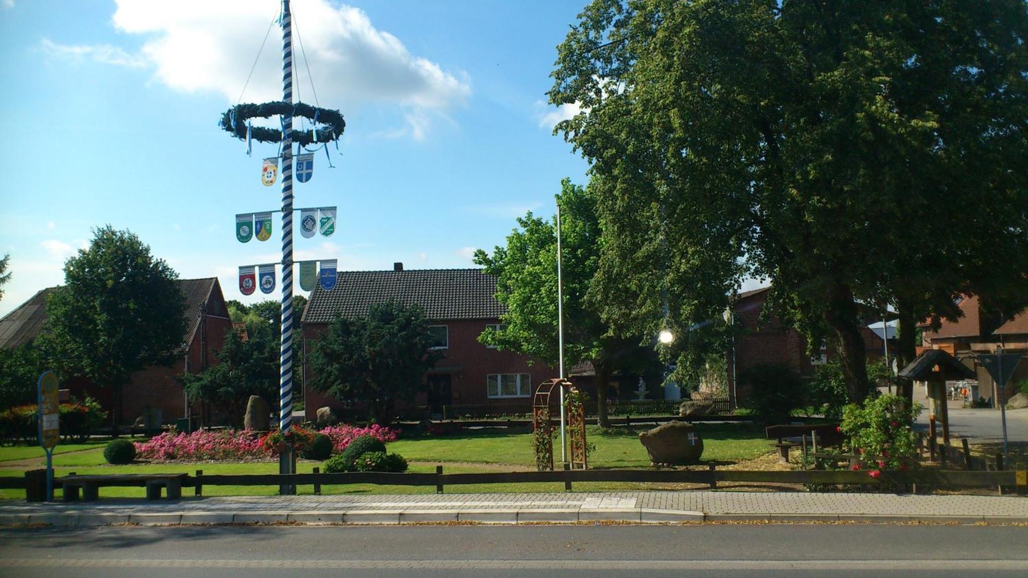 Hotel Am Rosenplatz,24 Stunden Check In, Kostenfreie Parkplaetze Brechtorf Εξωτερικό φωτογραφία